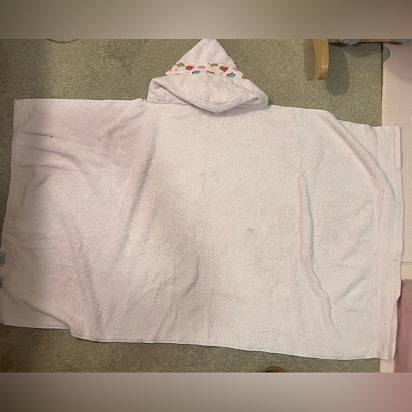 TICKLE TOES baby hooded towel with light pink baby girl - Picture 3 of 4
